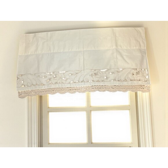 58"x14" Rod Pocket Window Valance Crochet Cutouts - Picture 1 of 3